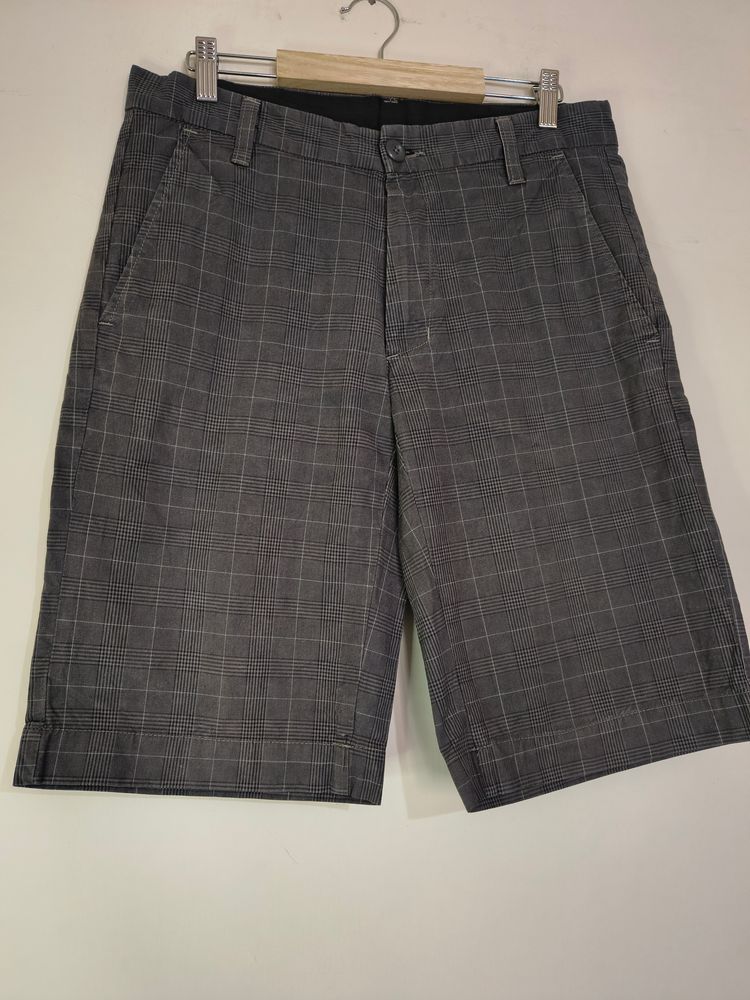 Carhartt Primary Bermuda Shorts size W32 image 1